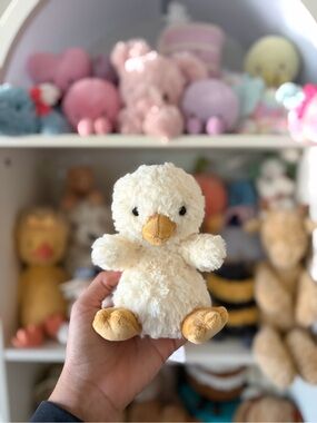 Jellycat Yummy Duckling - Authentic & BNWT!